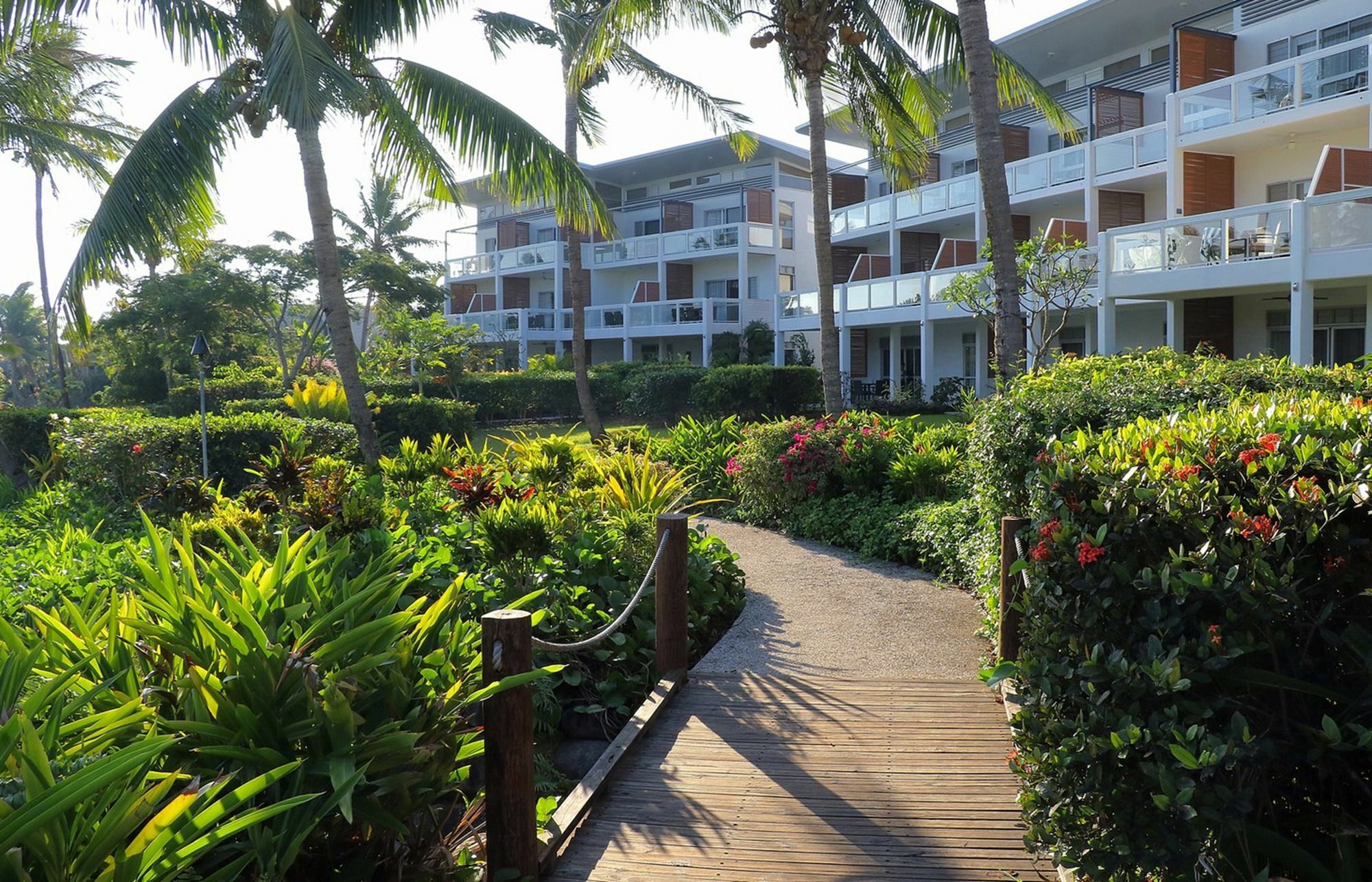 丹娜拉露台公寓式酒店 Denarau Island 外观 照片